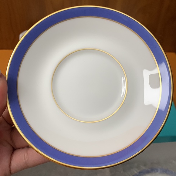 ⭐️⭐️⭐️Authentic Tiffany Tea Cup and Saucer Set⭐️⭐️⭐️
FIRM‼️❌ - Picture 7 of 16